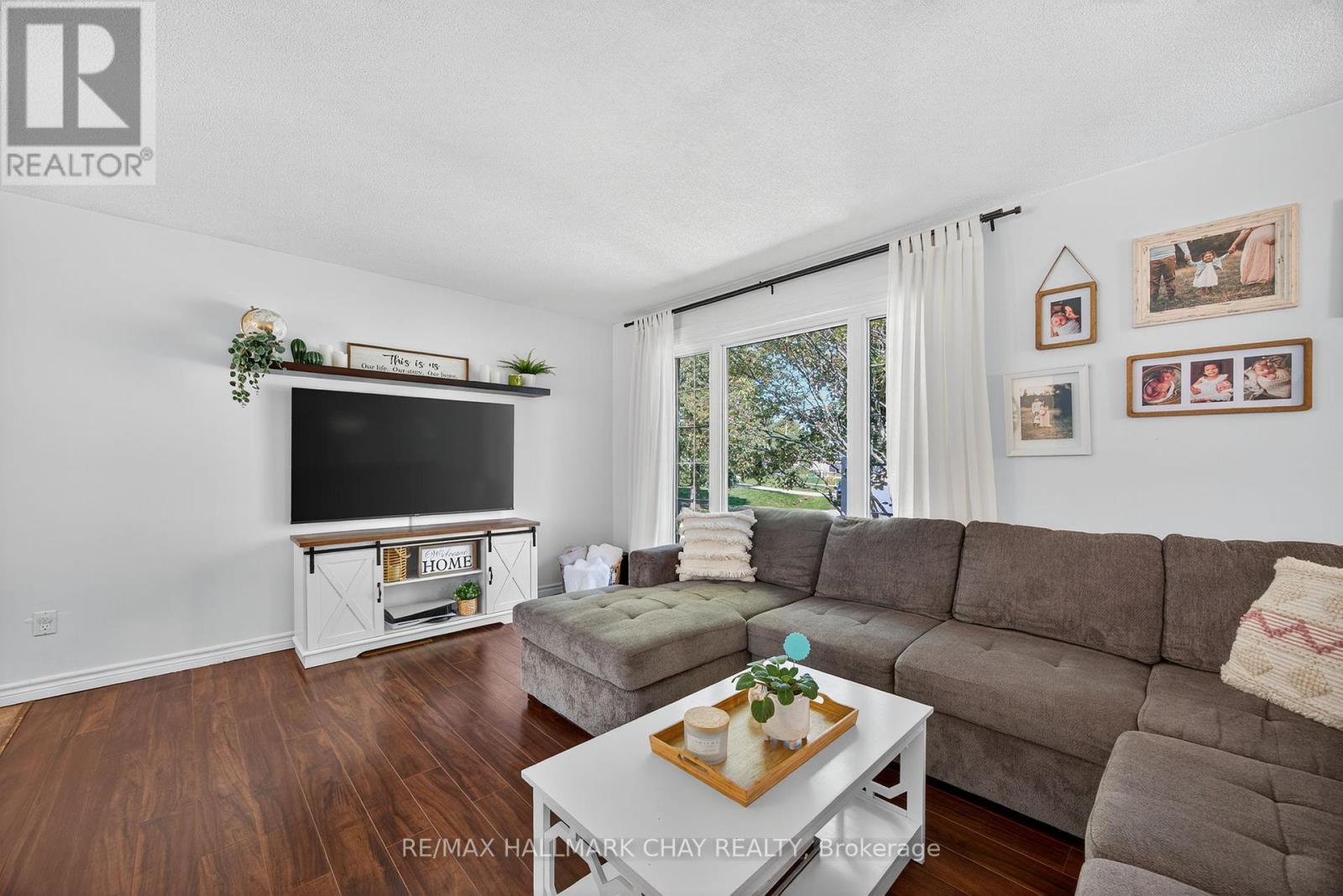 209 Newholme Circle, Innisfil (Stroud), Ontario  L9S 1E9 - Photo 7 - N12454509