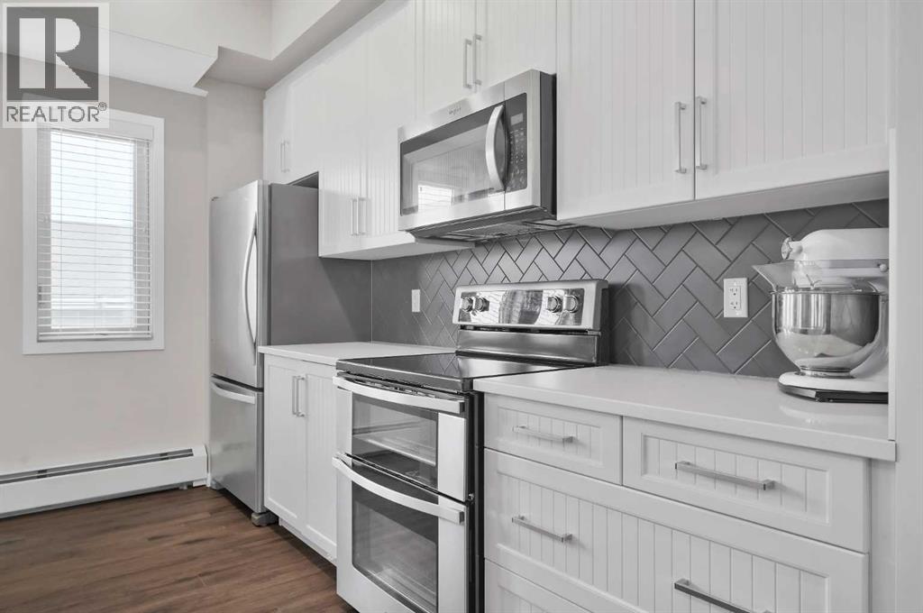 404, 30 Mahogany Mews Se, Calgary, Alberta  T3M 3H4 - Photo 10 - A2263496