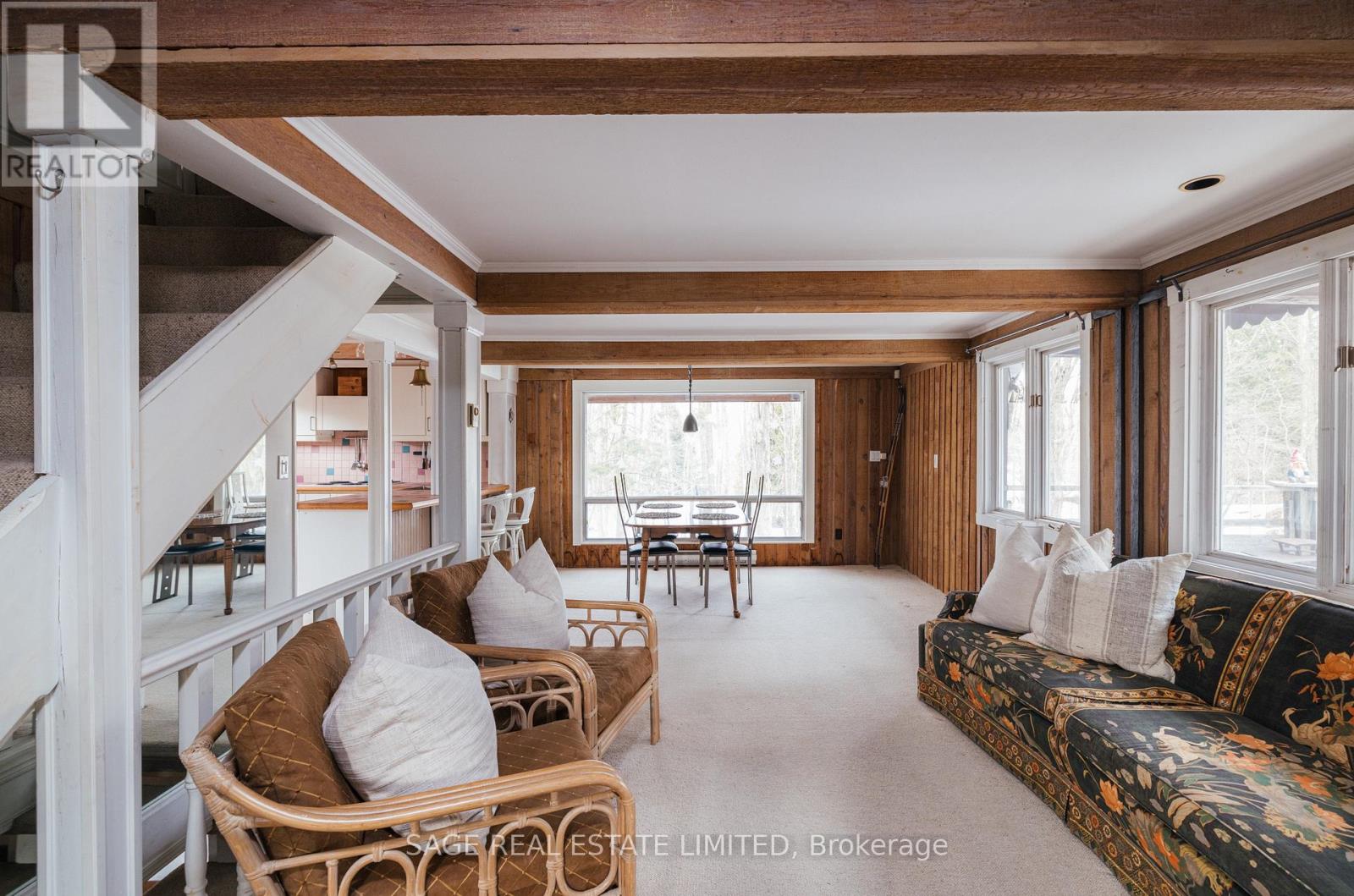 9324 Ewing Road, Clearview (Singhampton), Ontario  N0C 1M0 - Photo 15 - S12454447