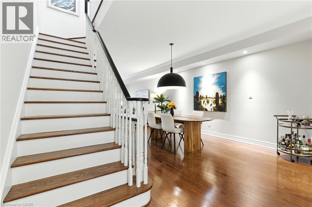 117 Nelson Street Unit# 3, Oakville, Ontario  L6L 3J1 - Photo 5 - 40777592