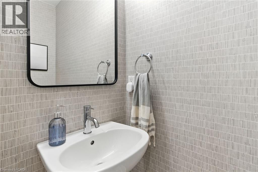 117 Nelson Street Unit# 3, Oakville, Ontario  L6L 3J1 - Photo 18 - 40777592