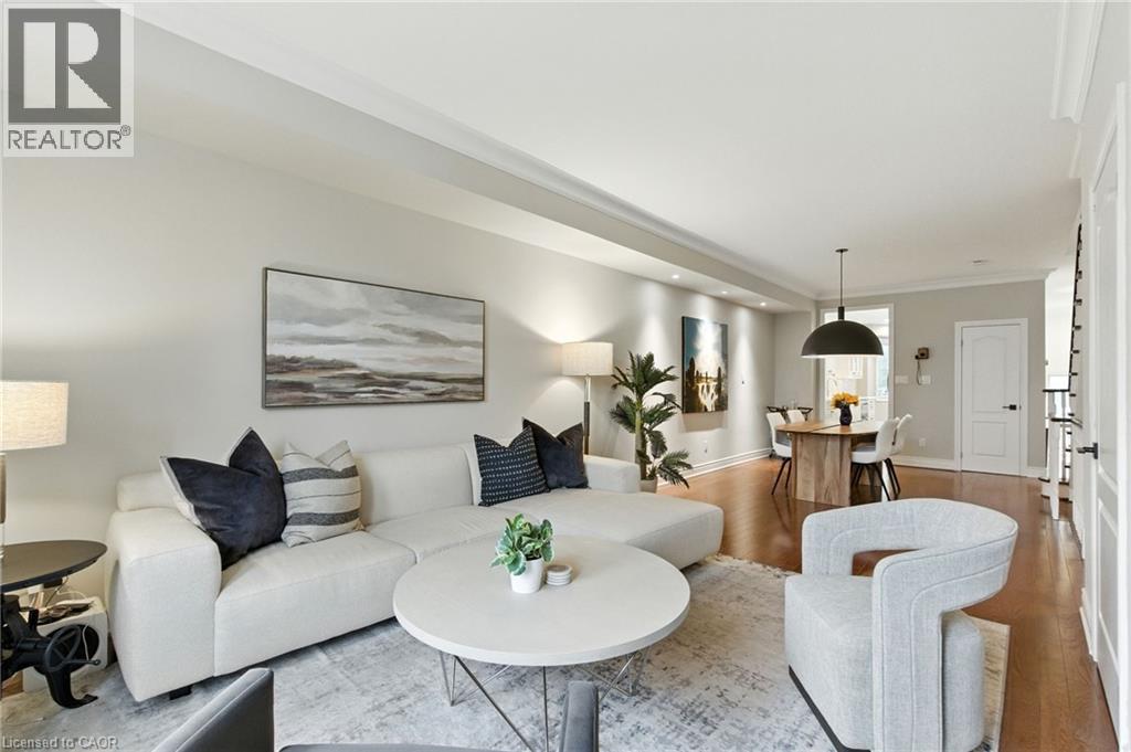 117 Nelson Street Unit# 3, Oakville, Ontario  L6L 3J1 - Photo 6 - 40777592