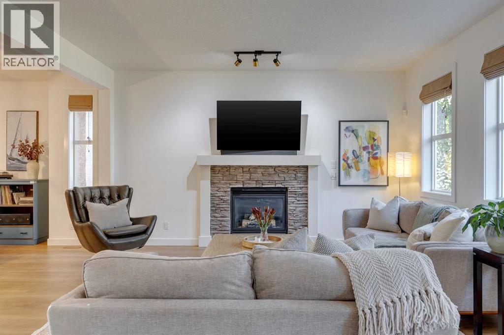 107 Aspen Stone Crescent Sw, Calgary, Alberta  T3H 5Y7 - Photo 13 - A2258231