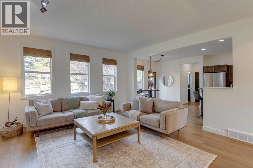 107 Aspen Stone Crescent Sw, Calgary, Alberta  T3H 5Y7 - Photo 14 - A2258231