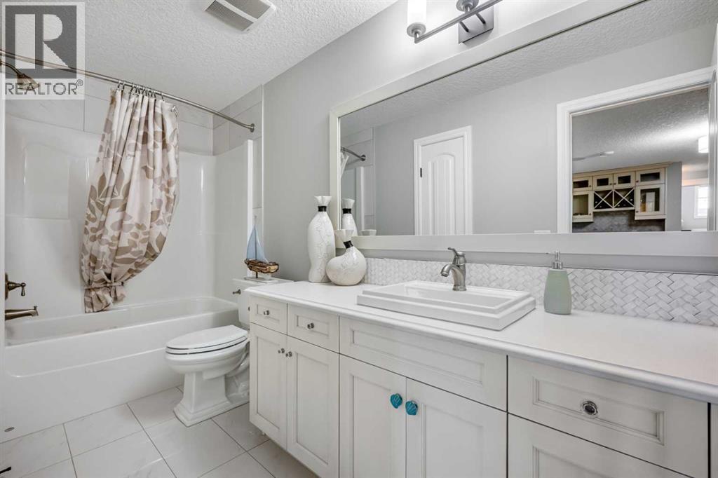 35 Mahogany Crescent Se, Calgary, Alberta  T3M 2K1 - Photo 38 - A2262584
