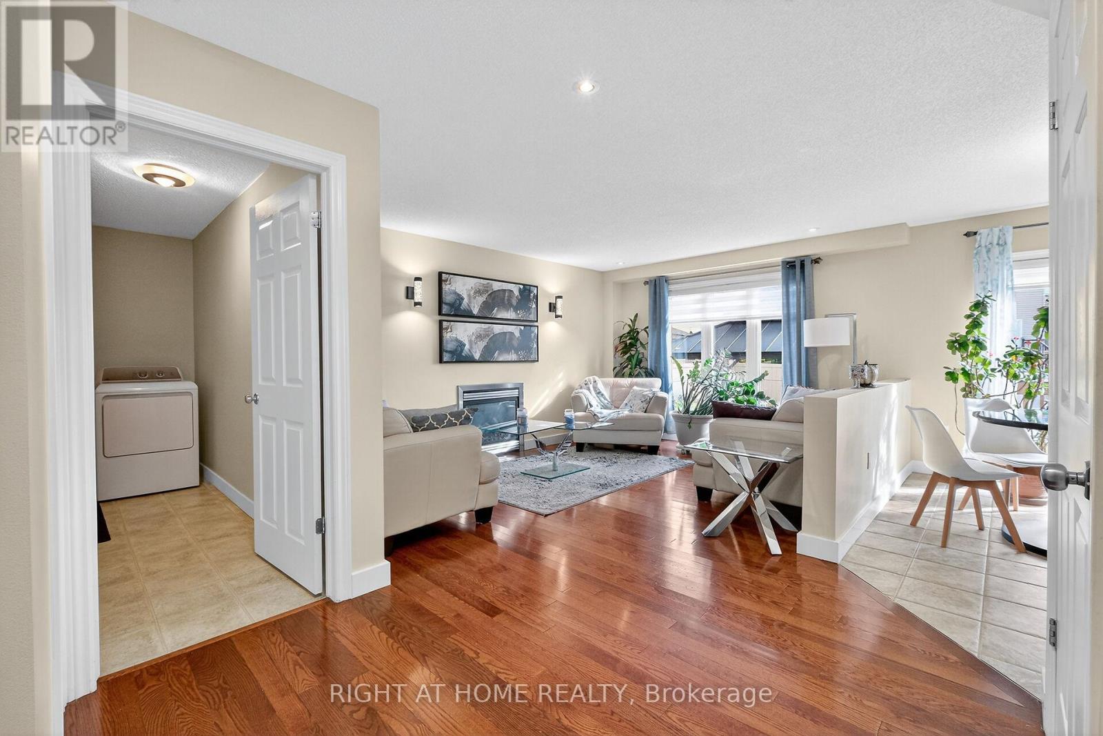380 Quartz Avenue N, Clarence-Rockland, Ontario  K4K 0C7 - Photo 10 - X12454632