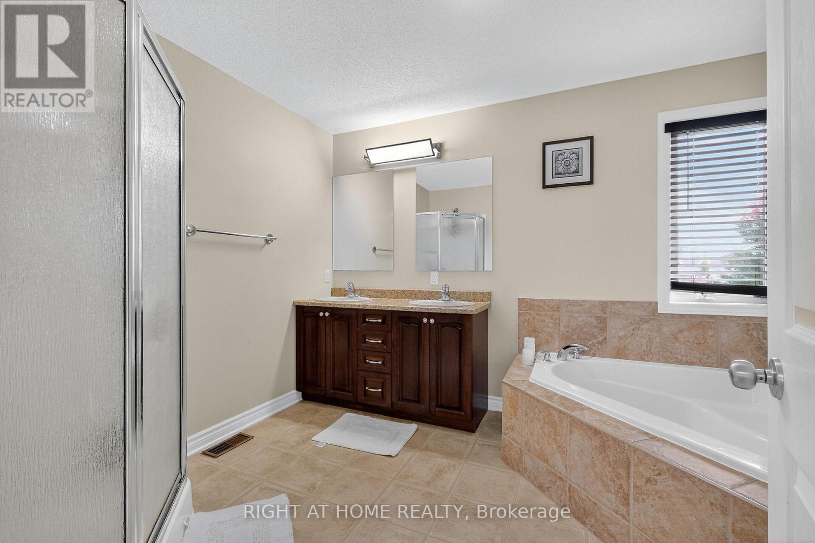 380 Quartz Avenue N, Clarence-Rockland, Ontario  K4K 0C7 - Photo 24 - X12454632