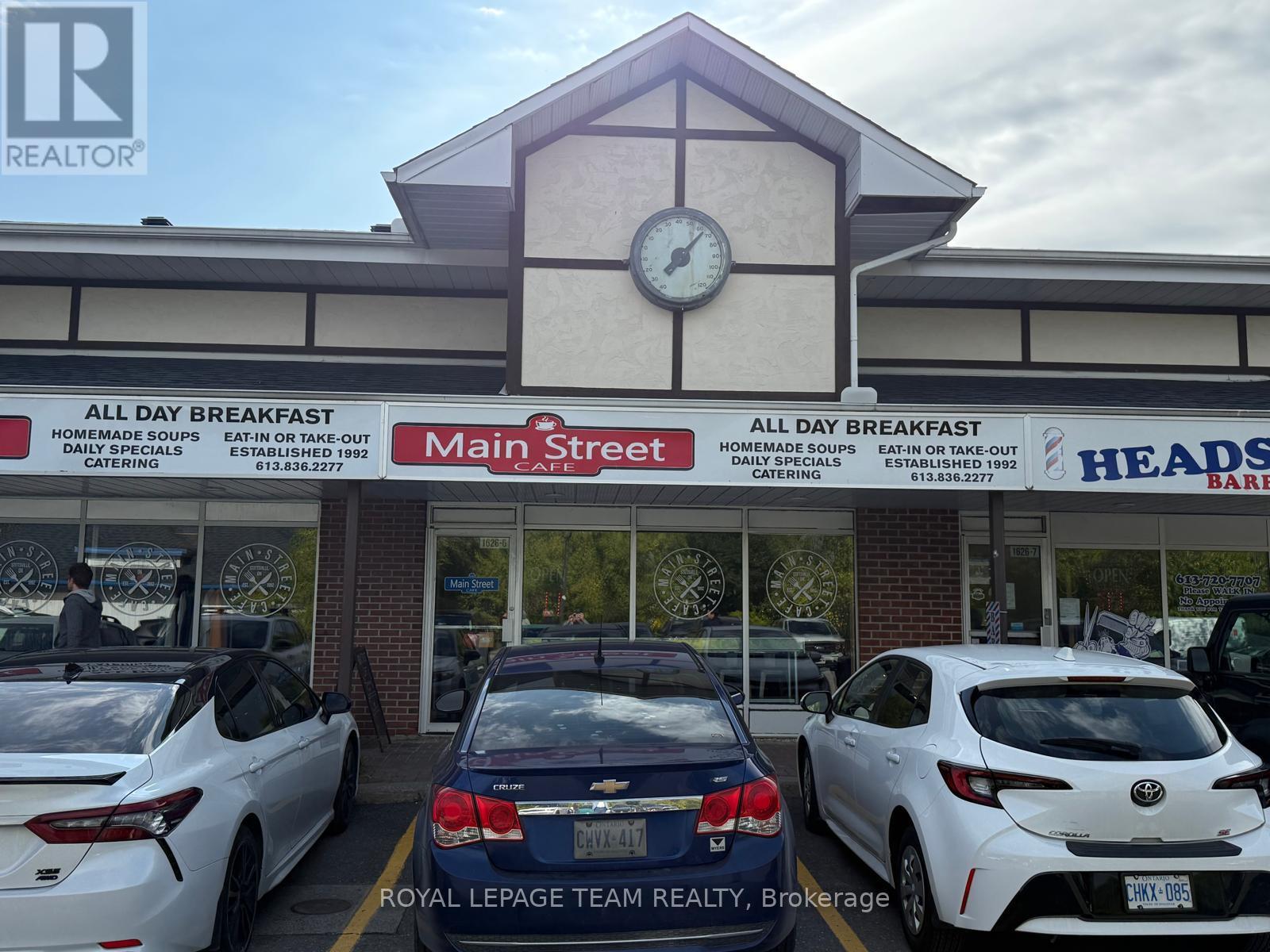 6 - 1626 Stittsville Main Street, Ottawa, Ontario  K2S 1B8 - Photo 3 - X12454640