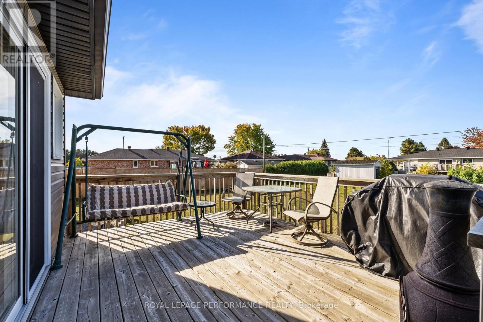 5 Lamoureux Street, The Nation, Ontario  K0G 1L0 - Photo 14 - X12454653