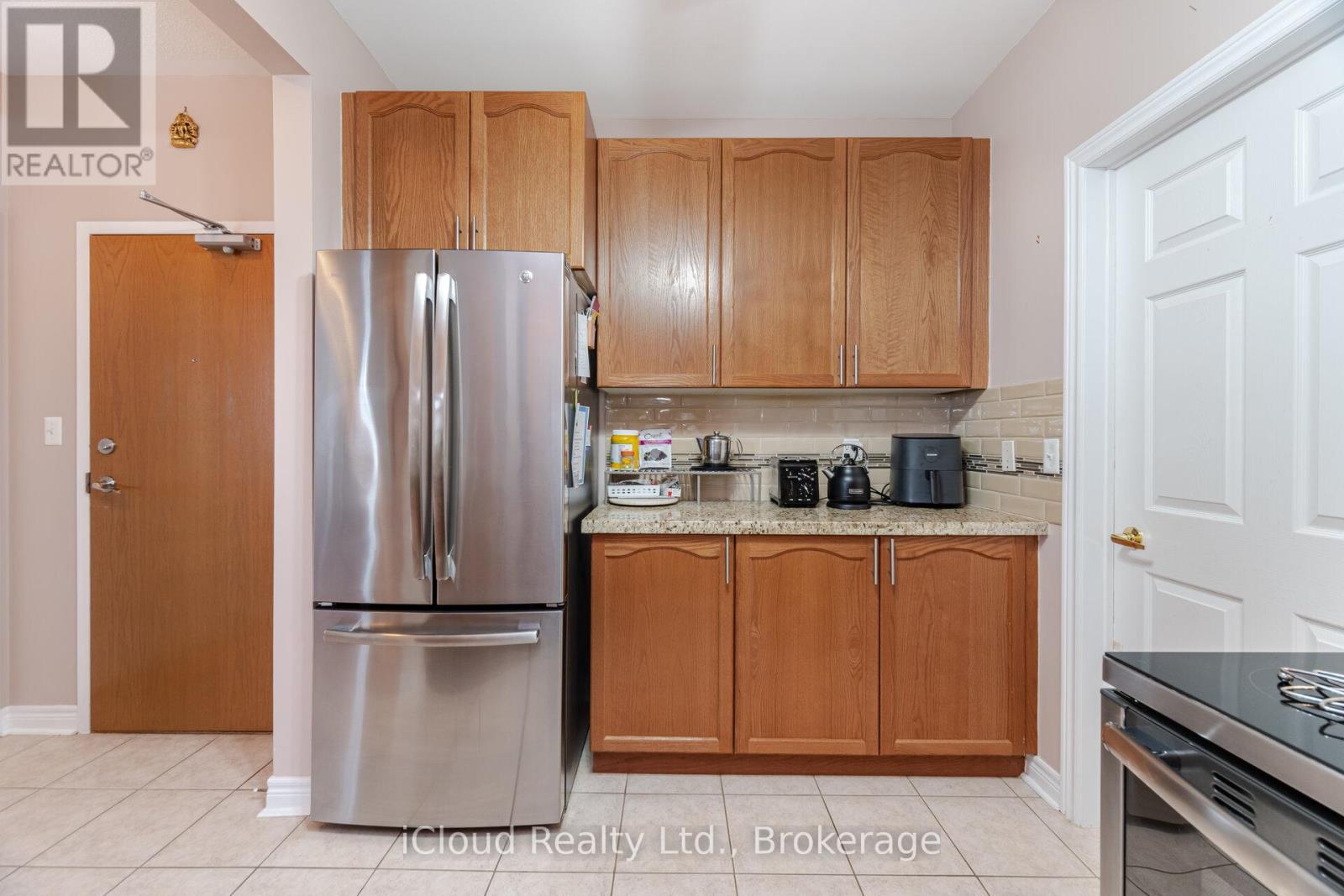 408 - 443 Centennial Forest Drive, Milton, Ontario  L9T 6A1 - Photo 15 - W12454449