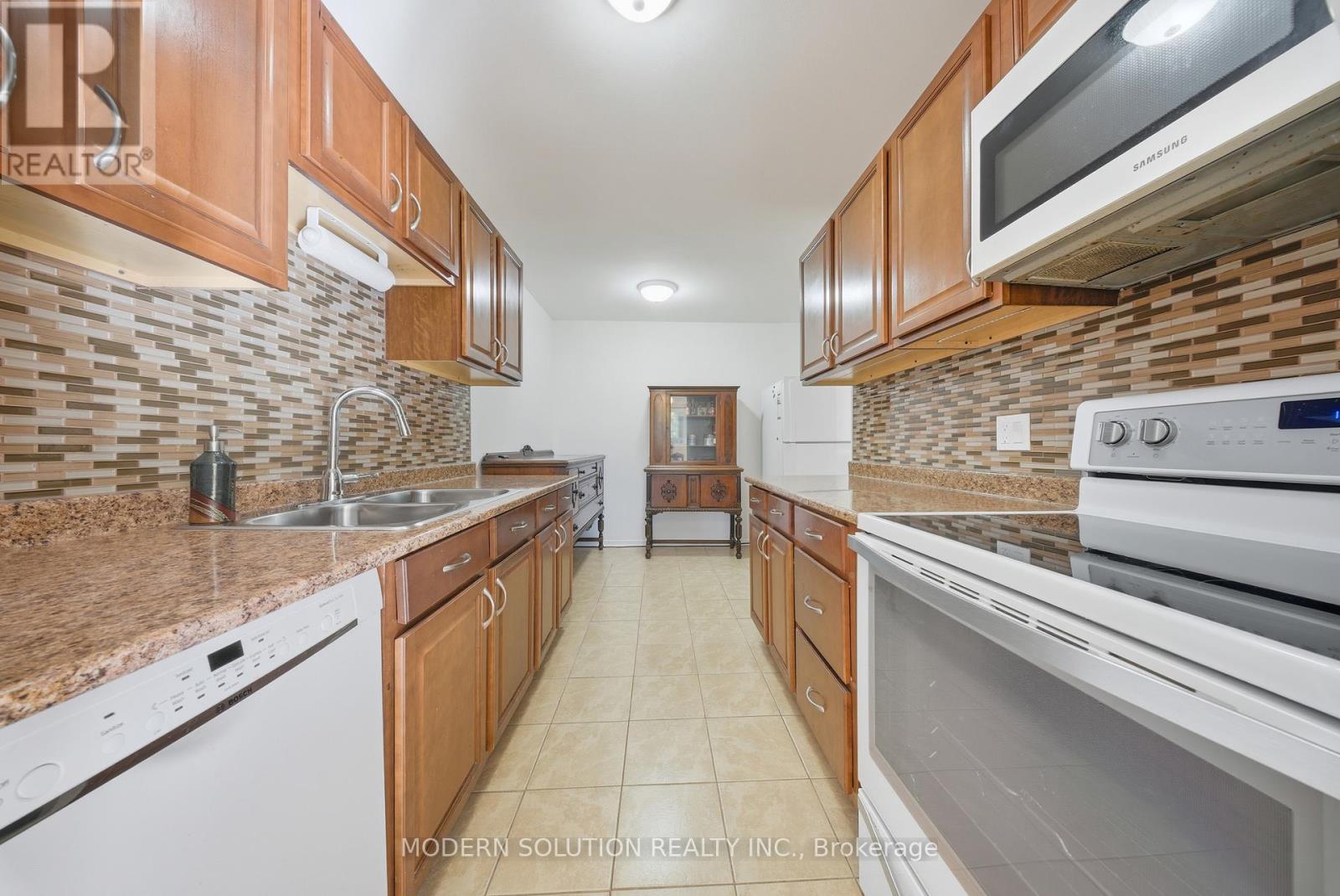 99 - 7430 Copenhagen Road, Mississauga, Ontario  L5N 2C4 - Photo 15 - W12454467