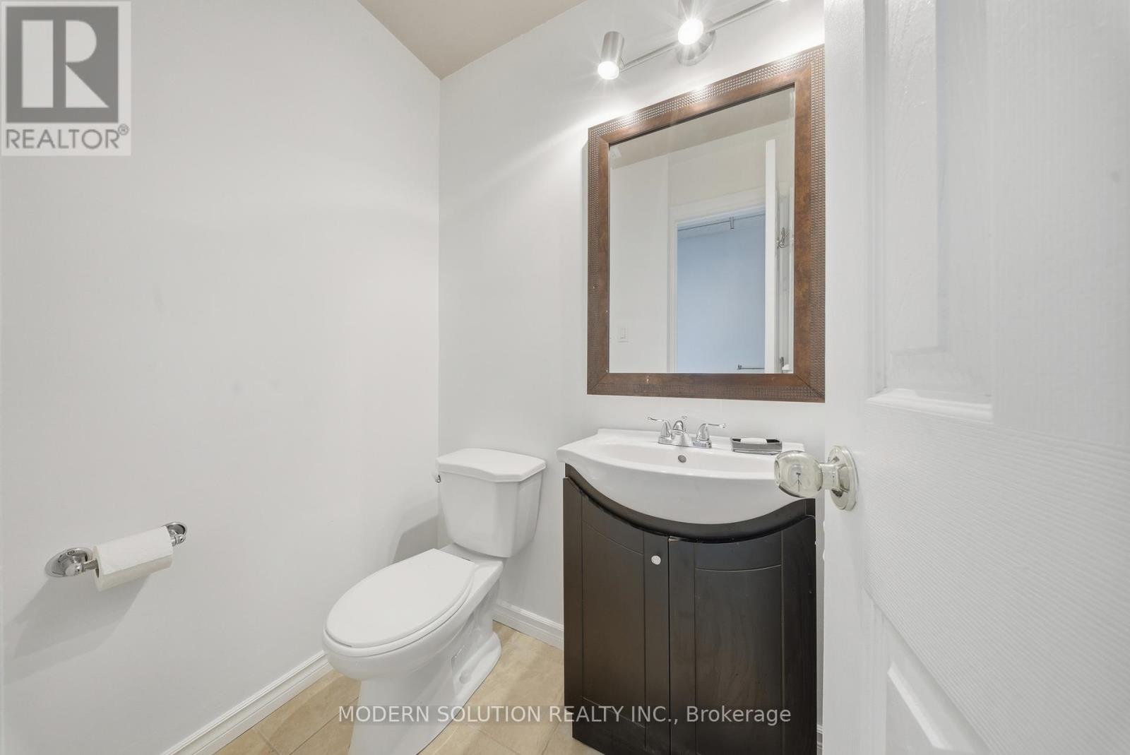 99 - 7430 Copenhagen Road, Mississauga, Ontario  L5N 2C4 - Photo 9 - W12454467