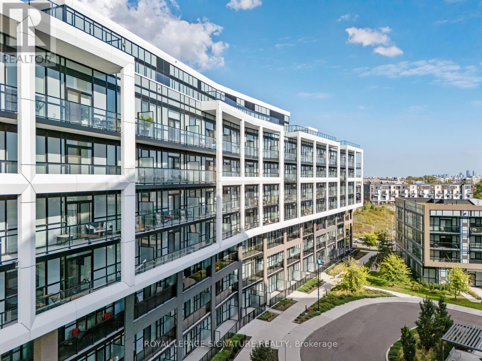 713 - 60 GEORGE BUTCHART DRIVE, Toronto, Ontario
