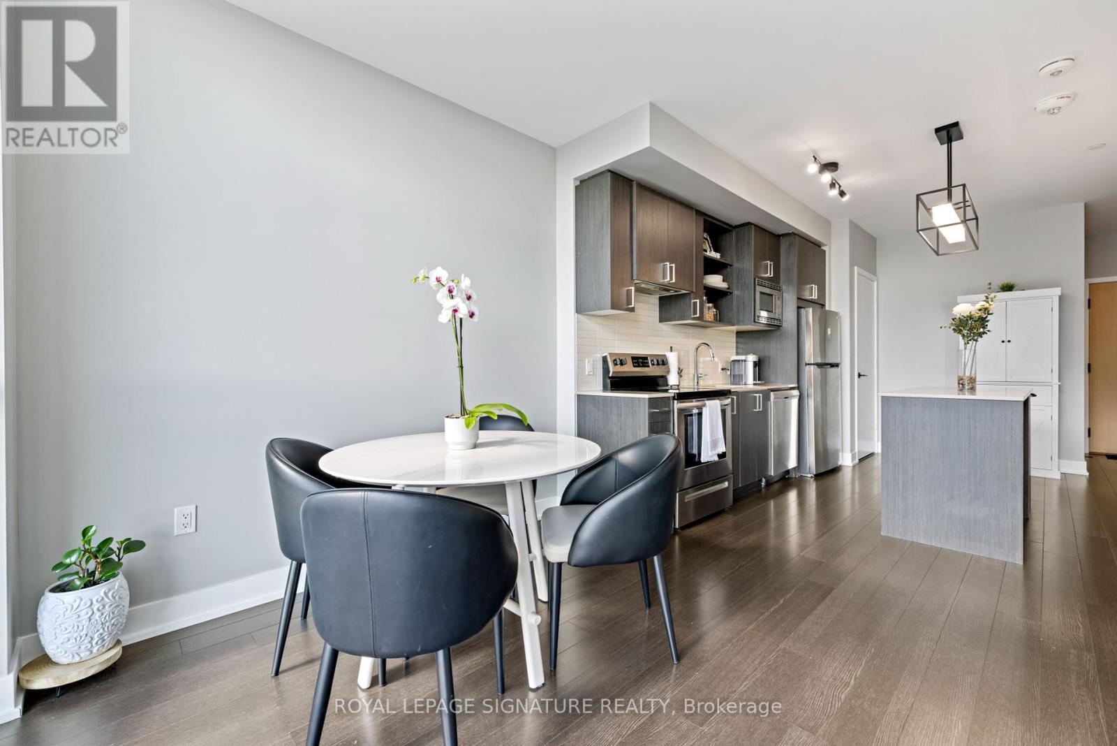 713 - 60 George Butchart Drive, Toronto, Ontario  M3K 0E1 - Photo 12 - W12454483