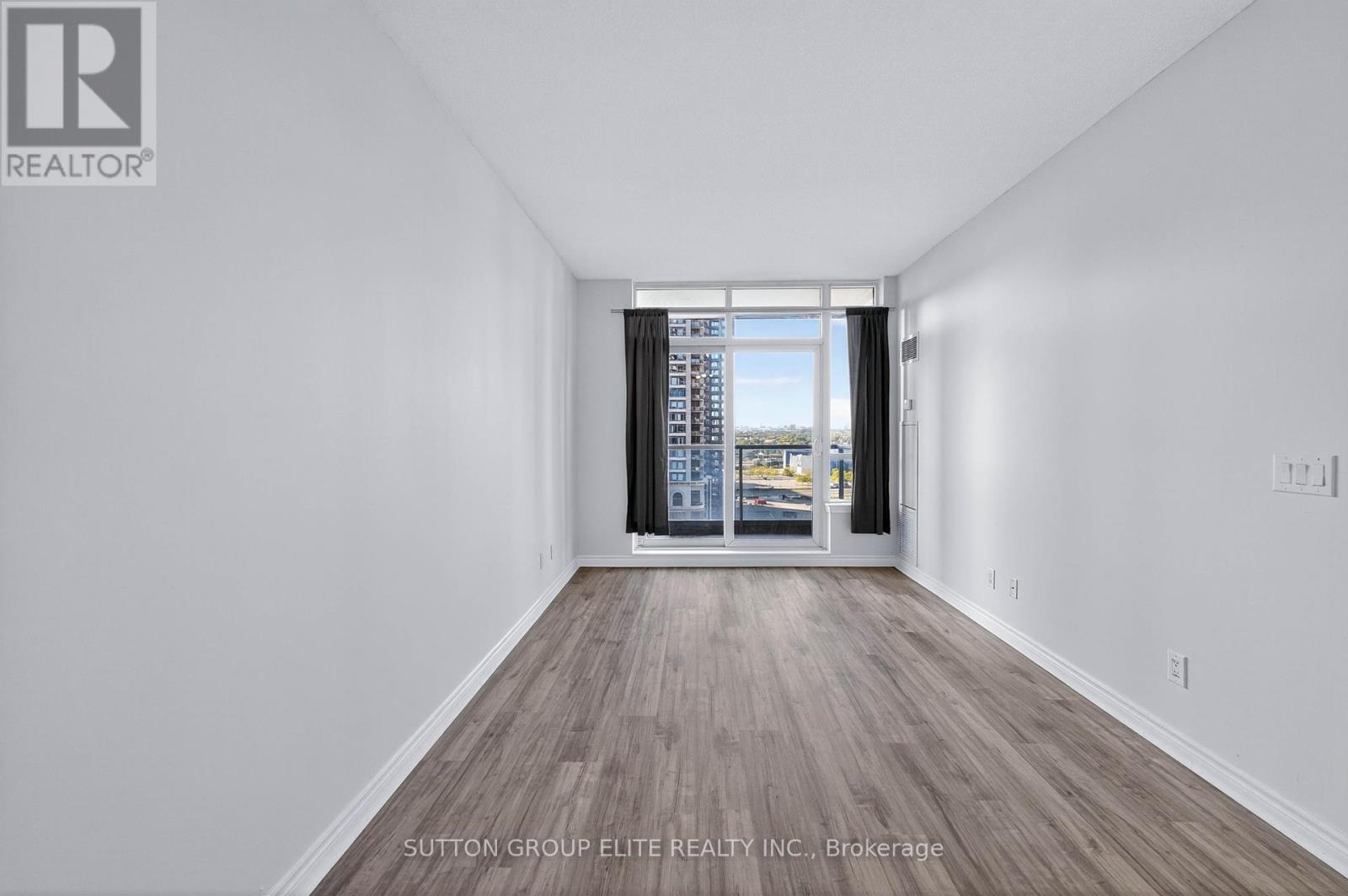 1407 - 388 Prince Of Wales Drive, Mississauga, Ontario  L5B 0A1 - Photo 13 - W12454522