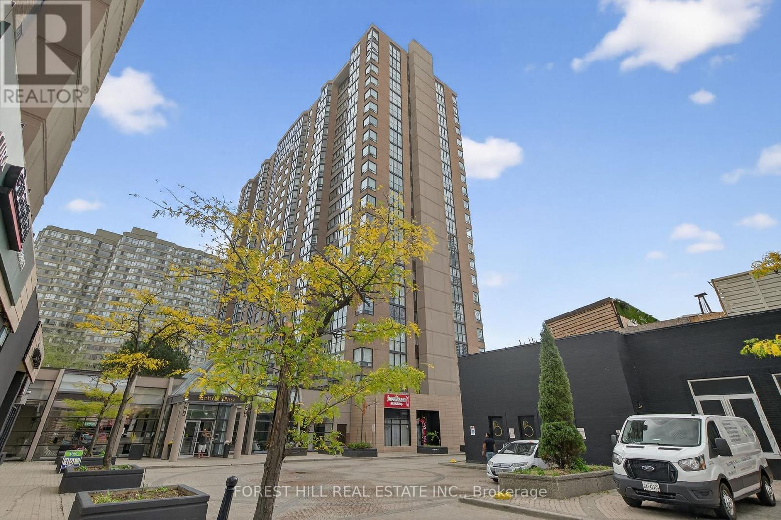 210 - 285 ENFIELD PLACE N, Mississauga, Ontario