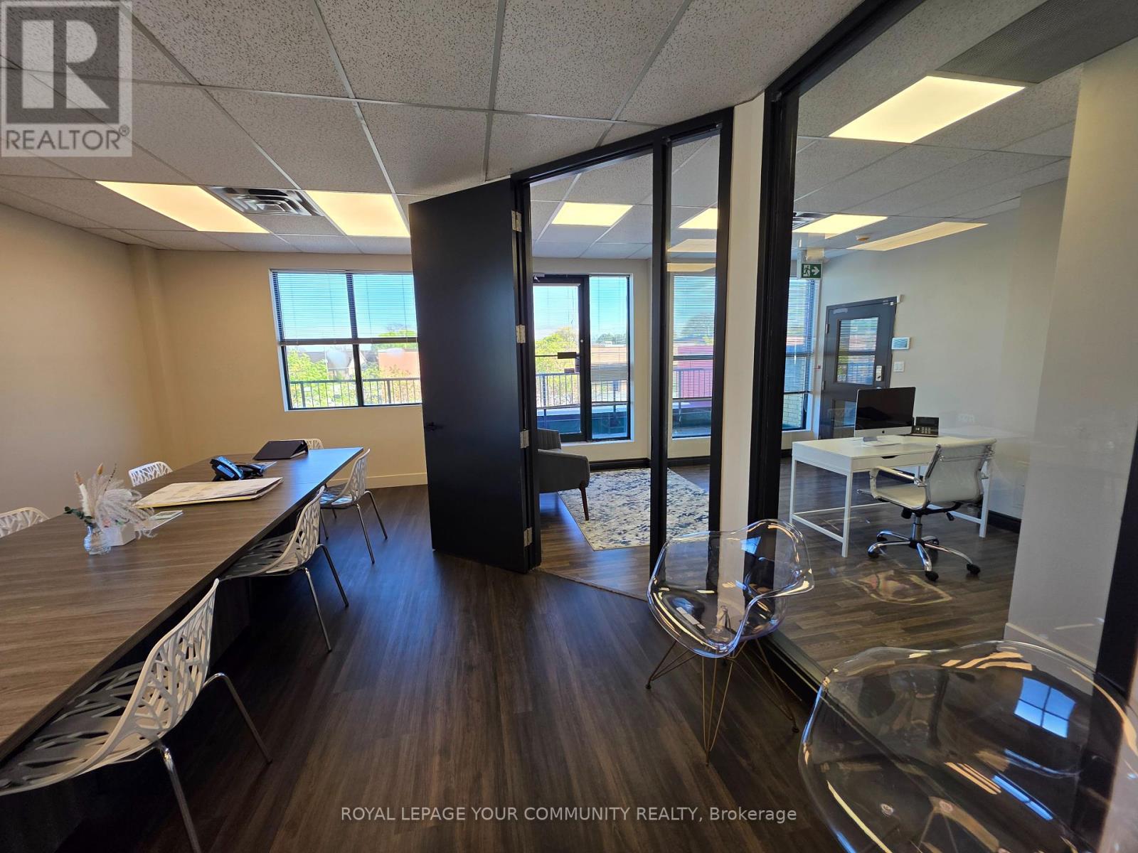 28 - 2155 Dunwin Drive, Mississauga, Ontario  L5L 4M1 - Photo 6 - W12454548
