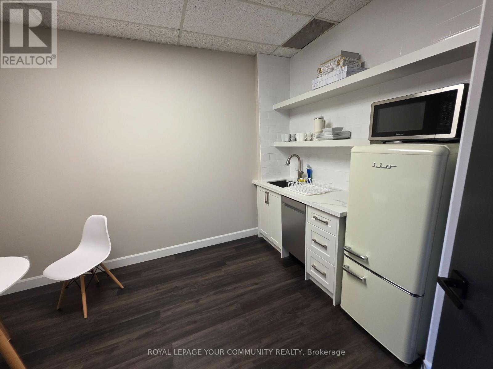 28 - 2155 Dunwin Drive, Mississauga, Ontario  L5L 4M1 - Photo 8 - W12454548