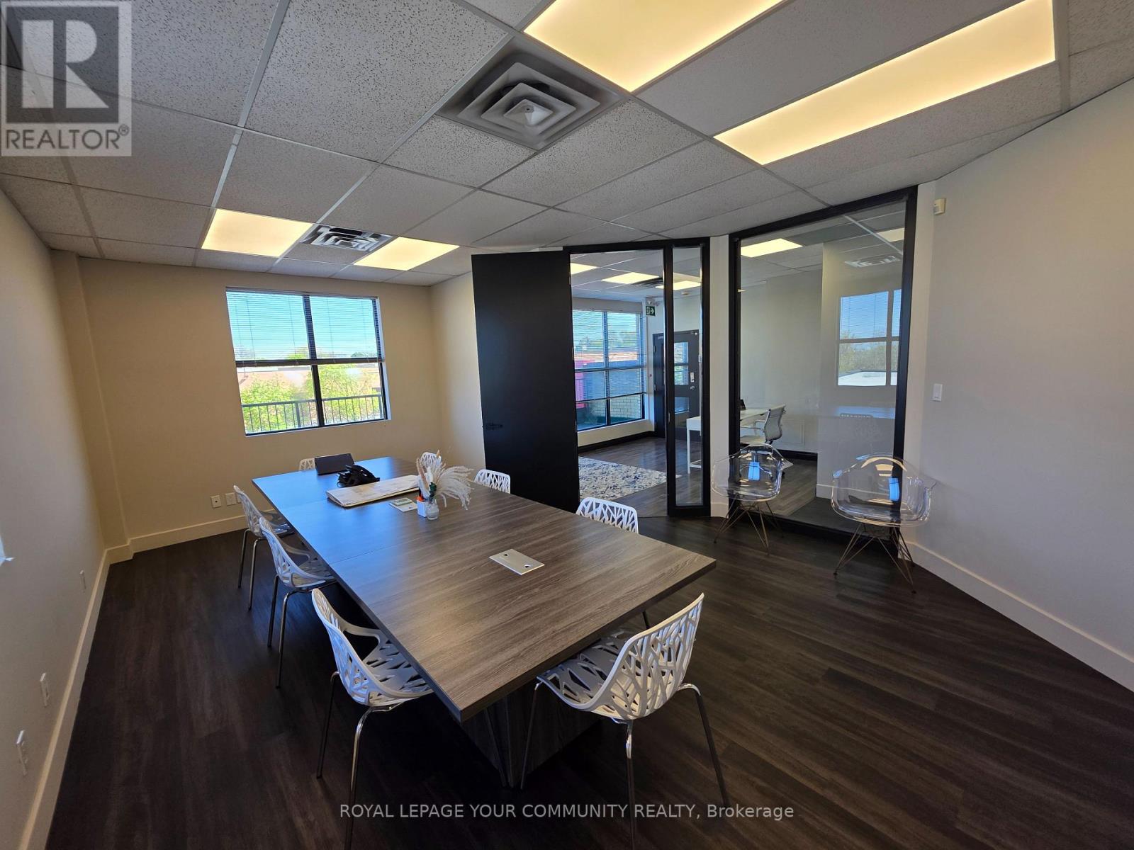 28,31-32 - 2155 Dunwin Drive, Mississauga, Ontario  L5L 4M1 - Photo 8 - W12454561
