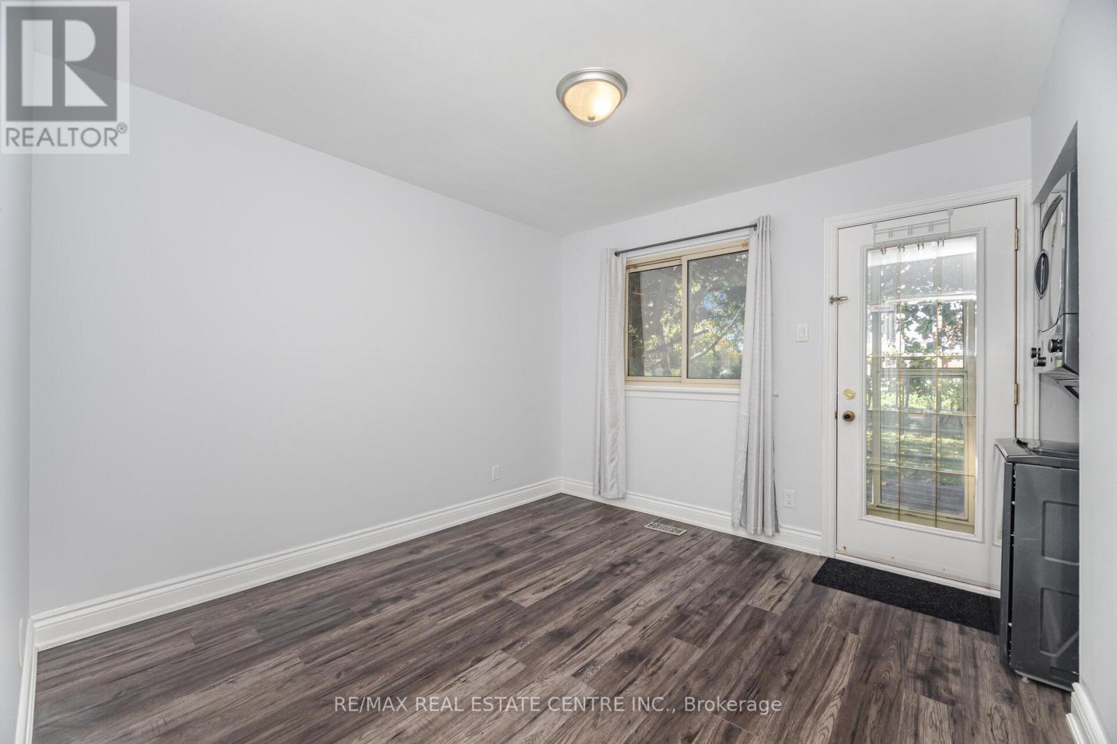 219 Mill Street S, Brampton, Ontario  L6Y 1T9 - Photo 19 - W12454562