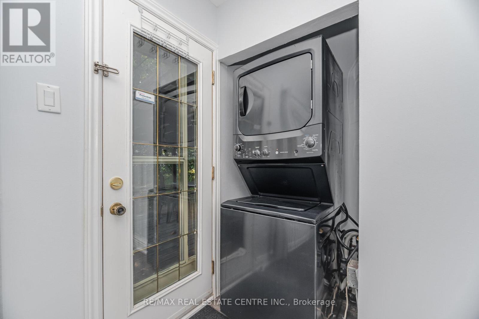 219 Mill Street S, Brampton, Ontario  L6Y 1T9 - Photo 20 - W12454562