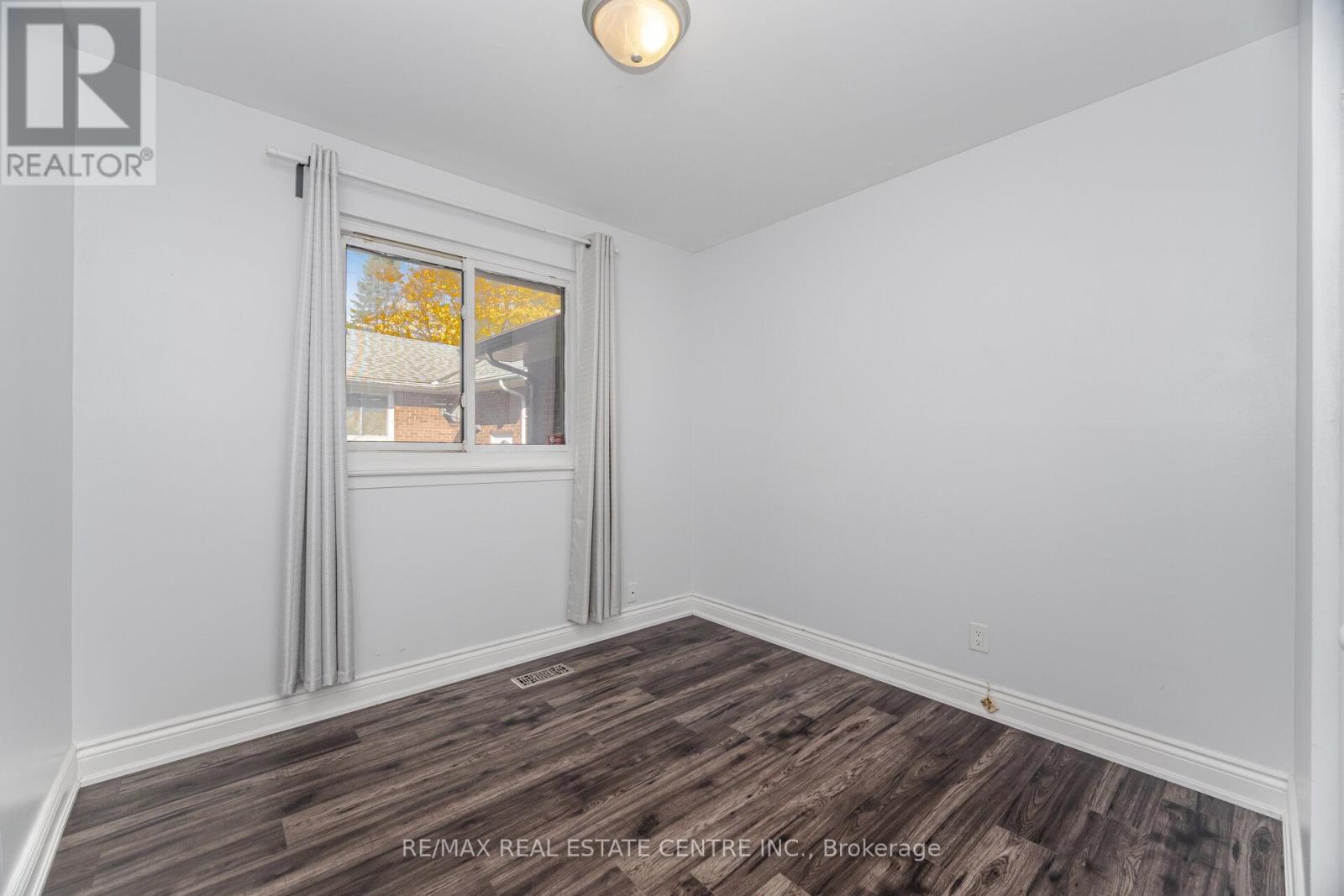 219 Mill Street S, Brampton, Ontario  L6Y 1T9 - Photo 21 - W12454562