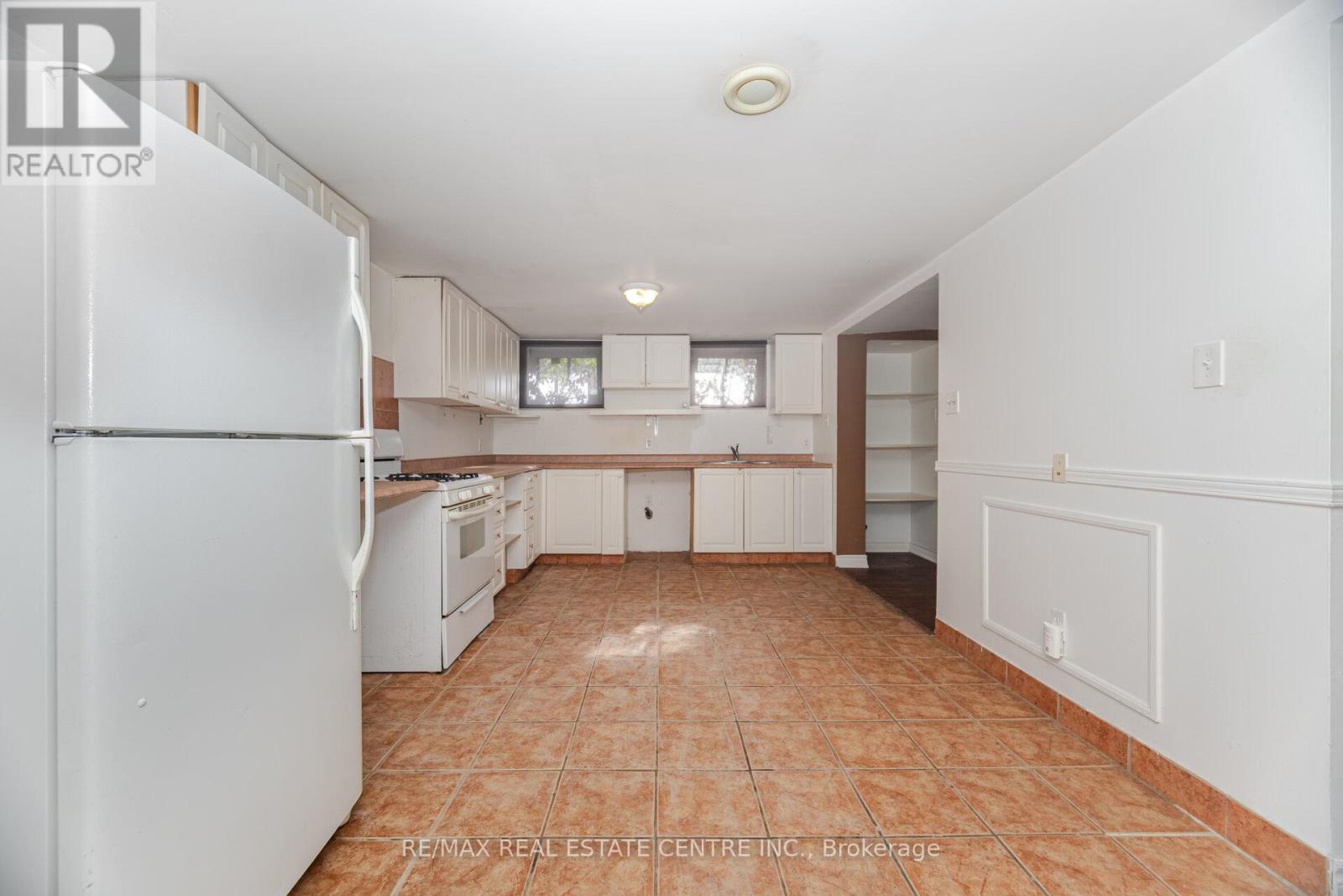 219 Mill Street S, Brampton, Ontario  L6Y 1T9 - Photo 30 - W12454562