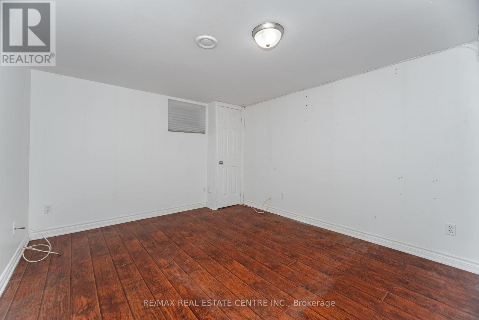 219 Mill Street S, Brampton, Ontario  L6Y 1T9 - Photo 34 - W12454562