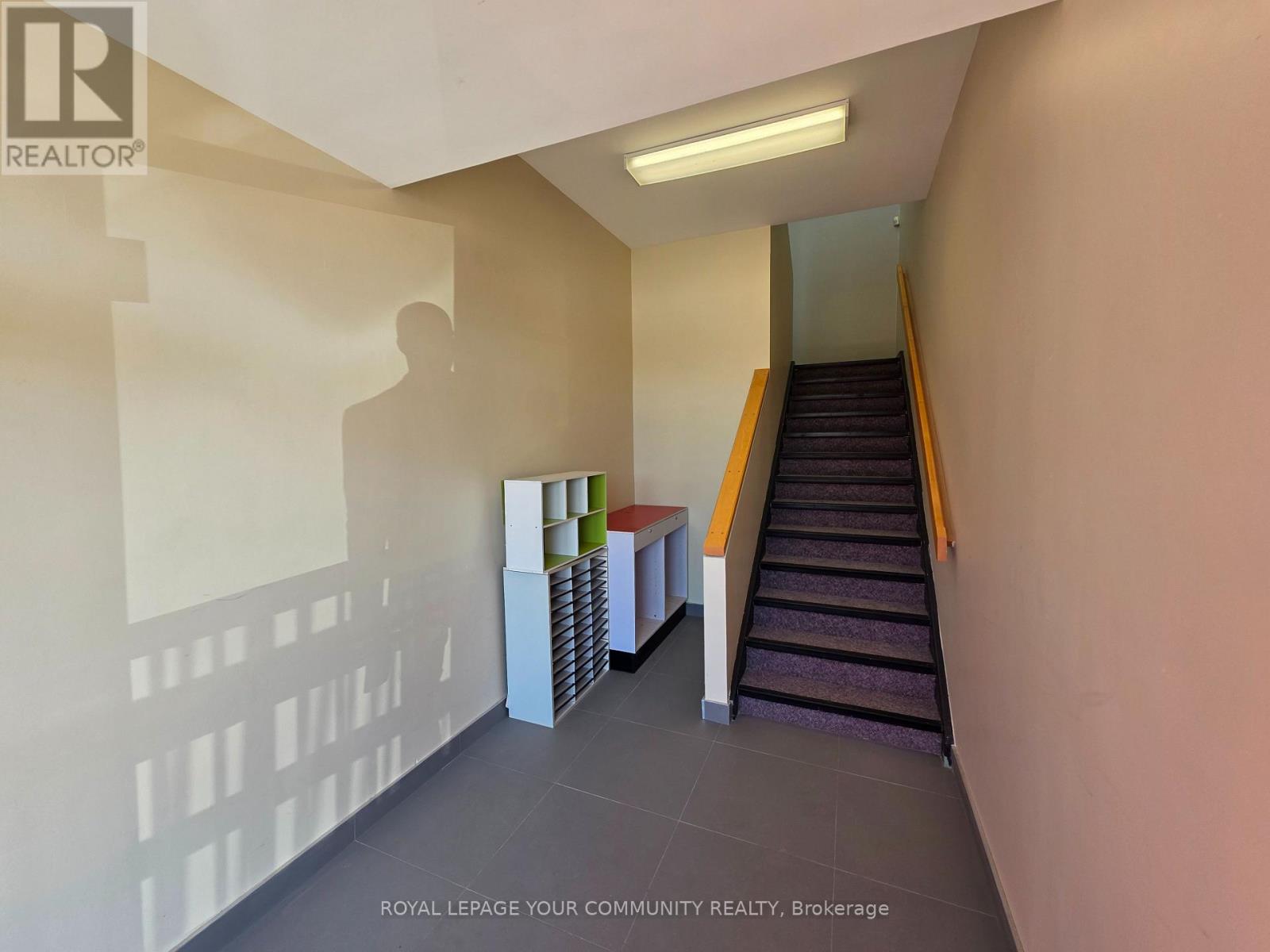 Dr 31-32 - 2155 Dunwin Drive, Mississauga, Ontario  L5L 4M1 - Photo 11 - W12454573
