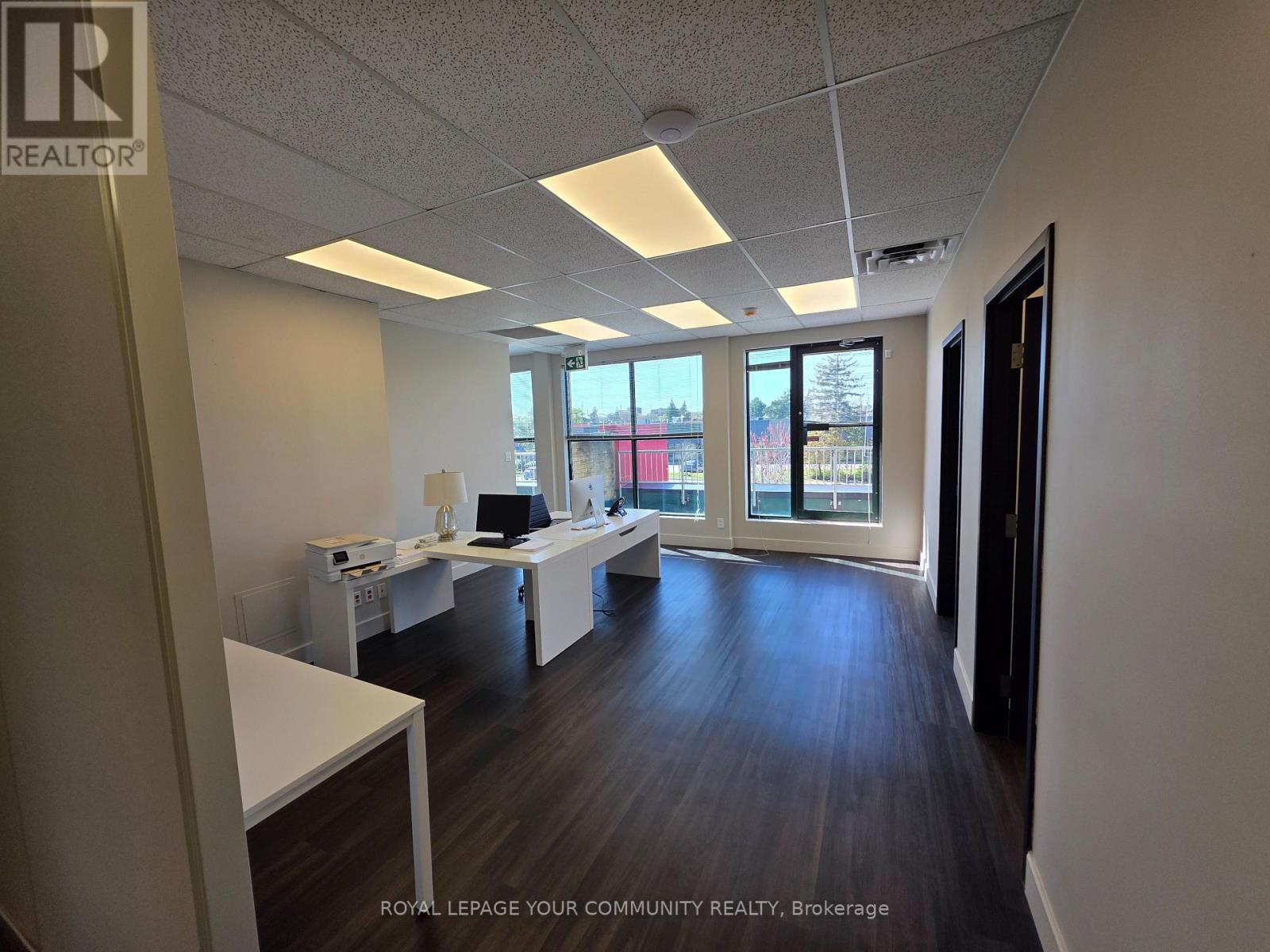 Dr 31-32 - 2155 Dunwin Drive, Mississauga, Ontario  L5L 4M1 - Photo 6 - W12454573