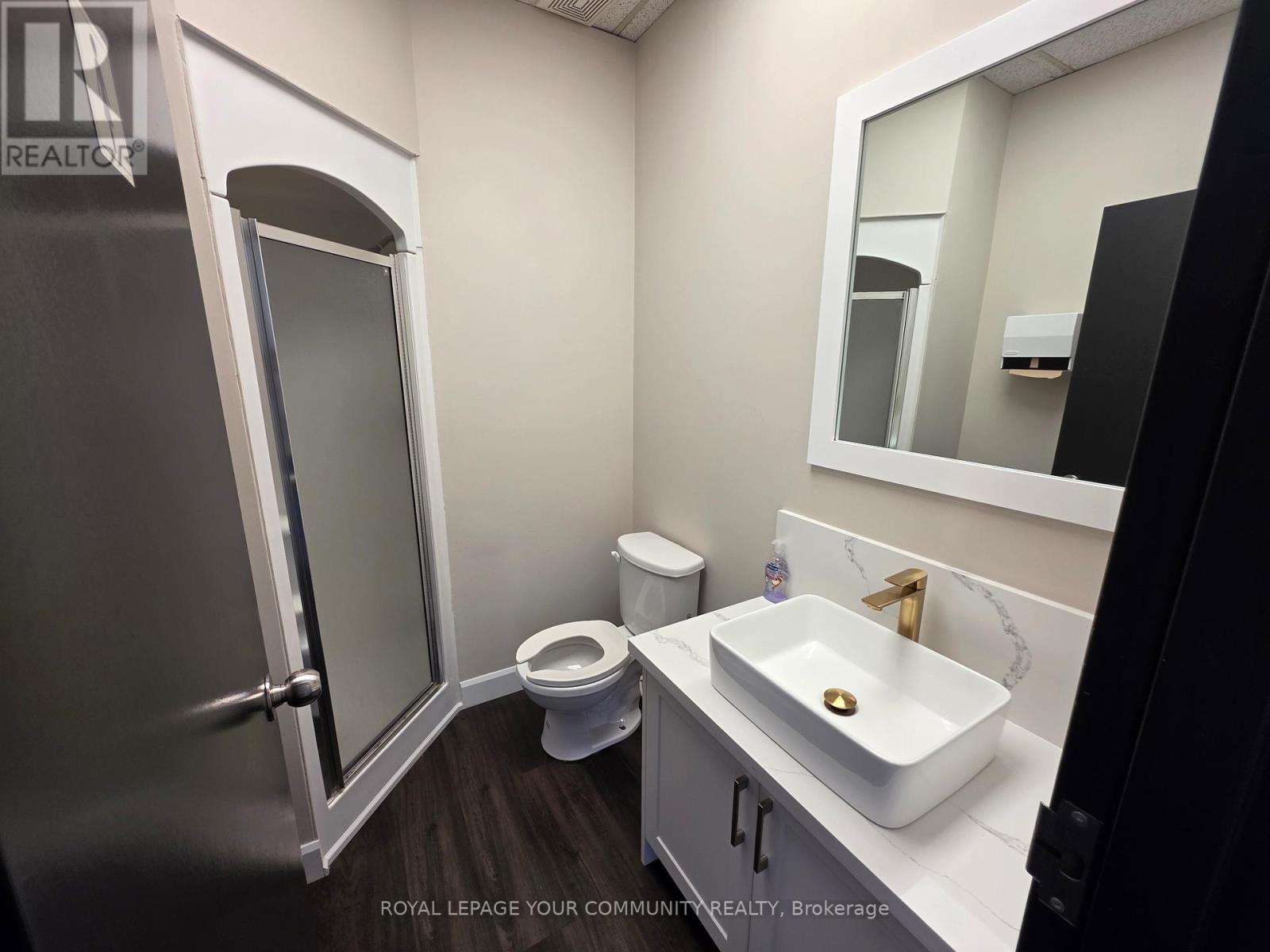 Dr 31-32 - 2155 Dunwin Drive, Mississauga, Ontario  L5L 4M1 - Photo 9 - W12454573