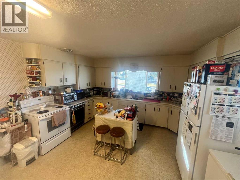 5413 56 Street, Taber, Alberta  T1G 1L8 - Photo 10 - A2262642