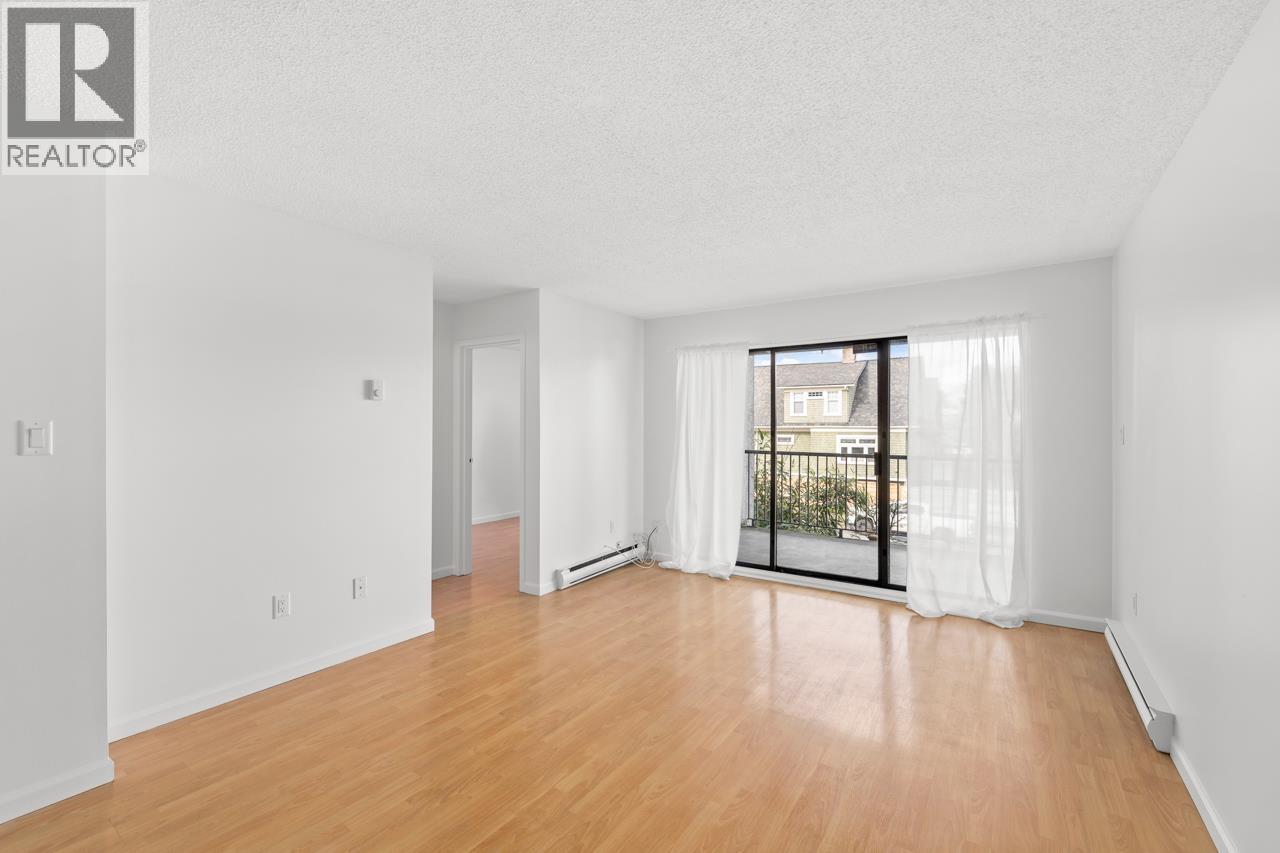 215 808 8th Avenue, Vancouver, British Columbia  V5T 1T5 - Photo 5 - R3057090