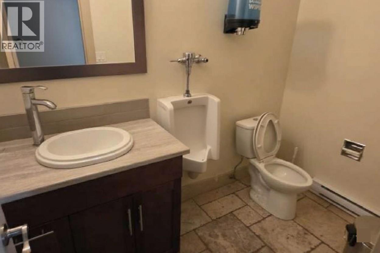 5078 Cousins Place Peachland Photo 2 5078 Cousins Place Peachland Photo 2