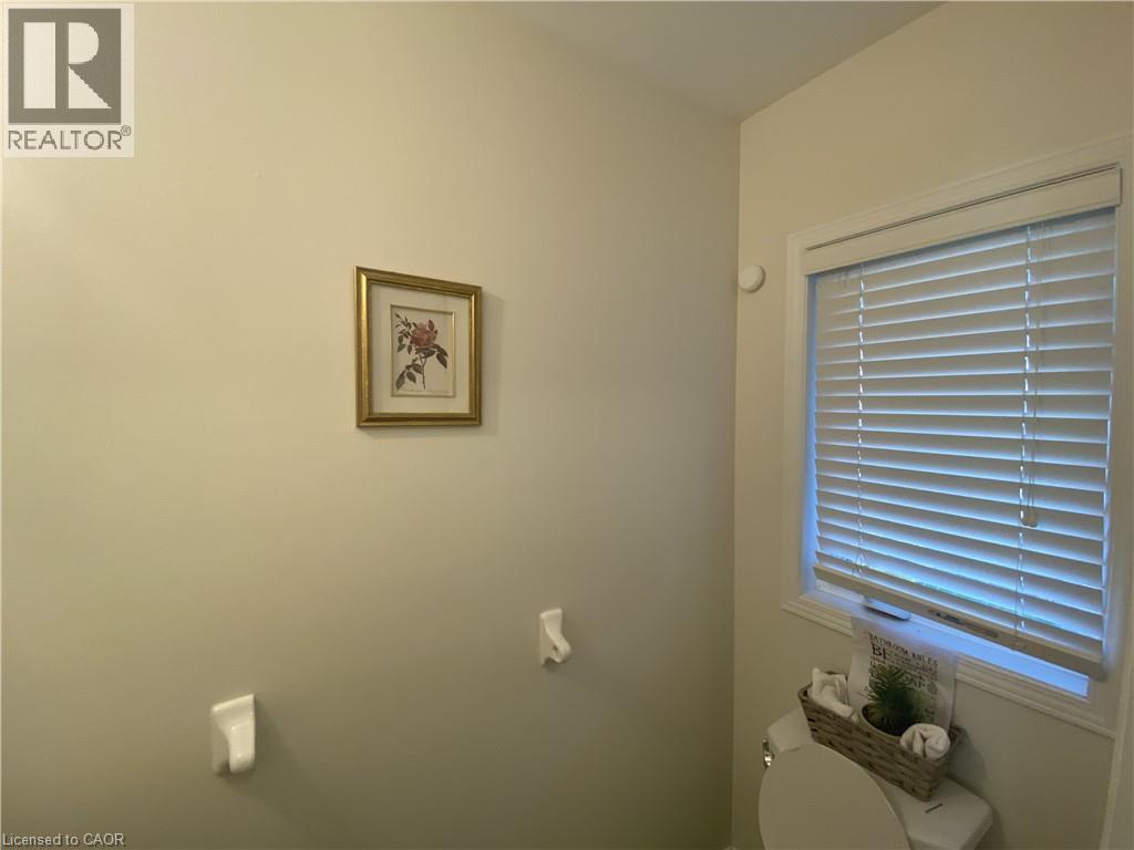 30 Reistview Street, Kitchener, Ontario  N2E 4H3 - Photo 7 - 40777966