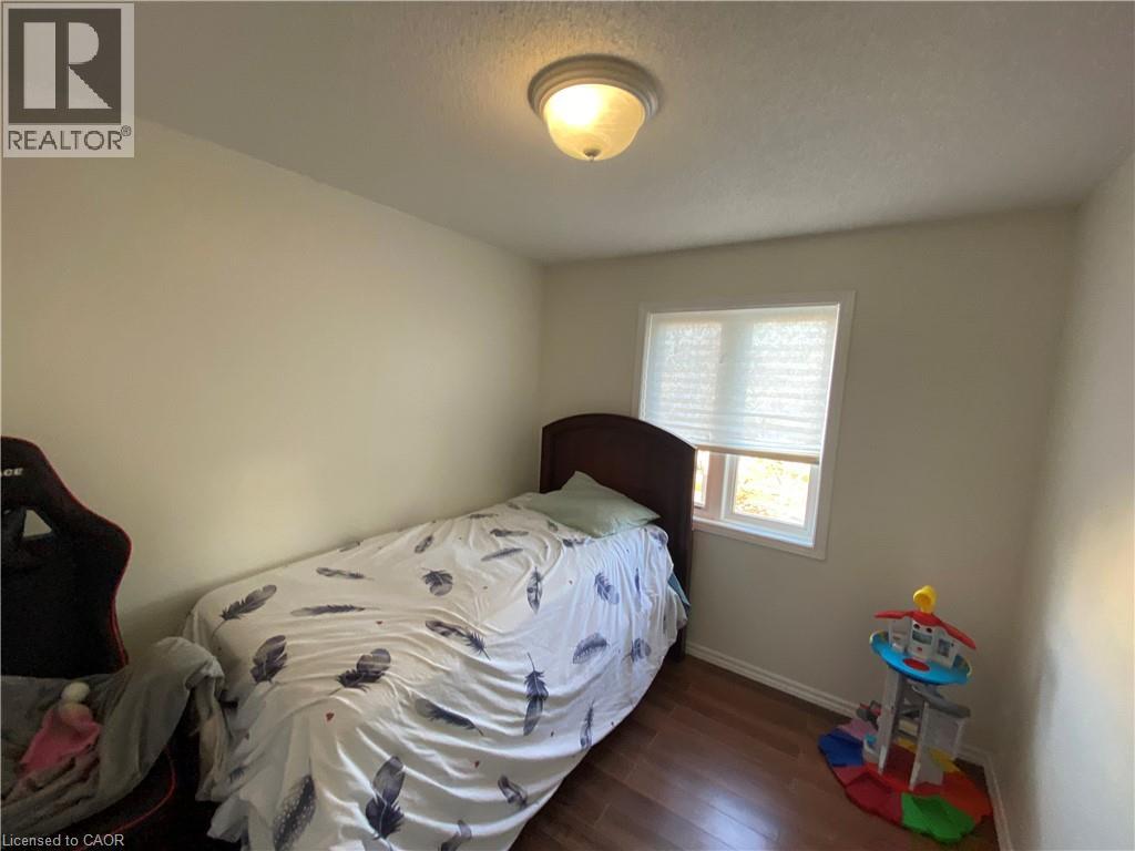 30 Reistview Street, Kitchener, Ontario  N2E 4H3 - Photo 10 - 40777966