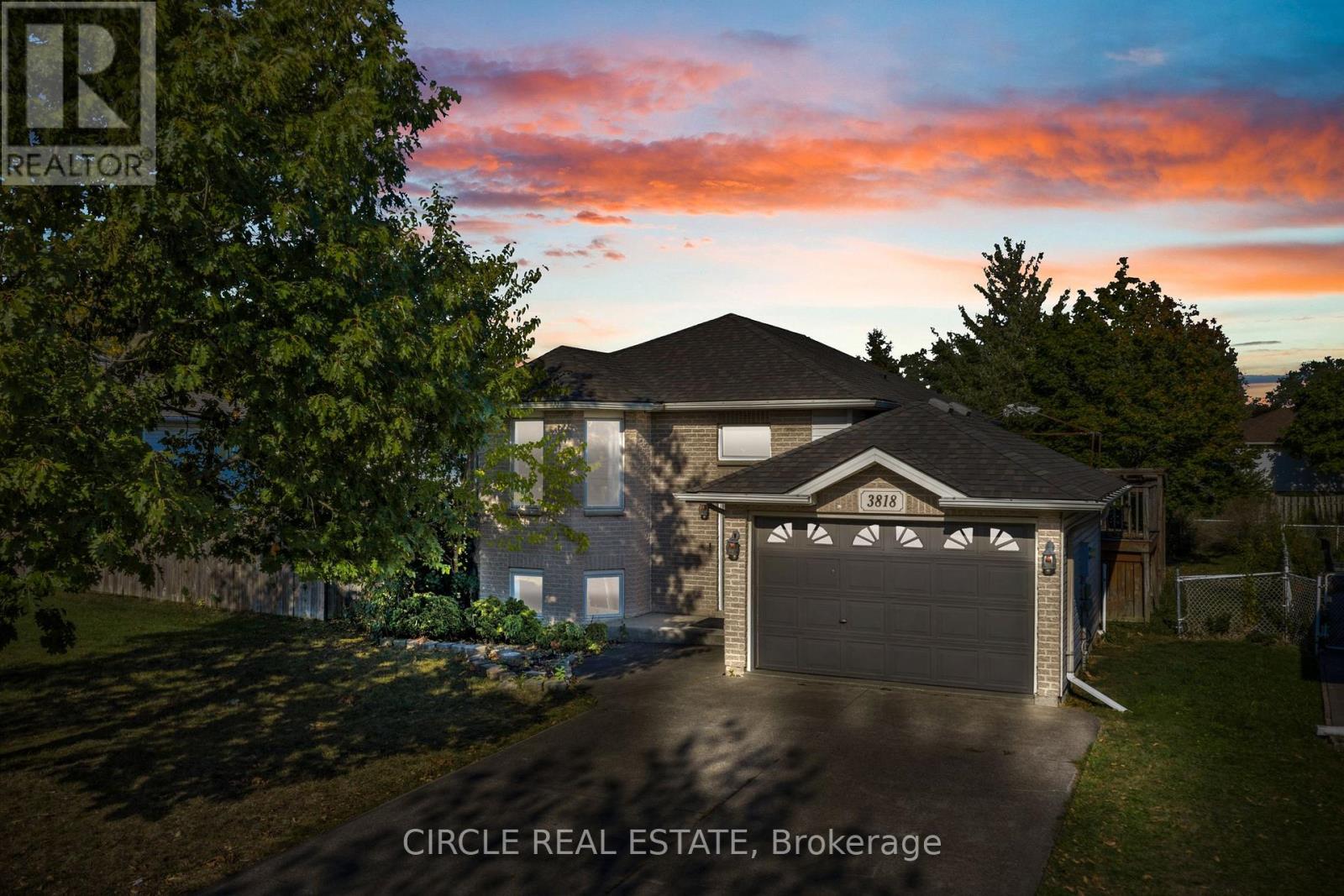 3818 YELLOWOOD STREET, Windsor, Ontario