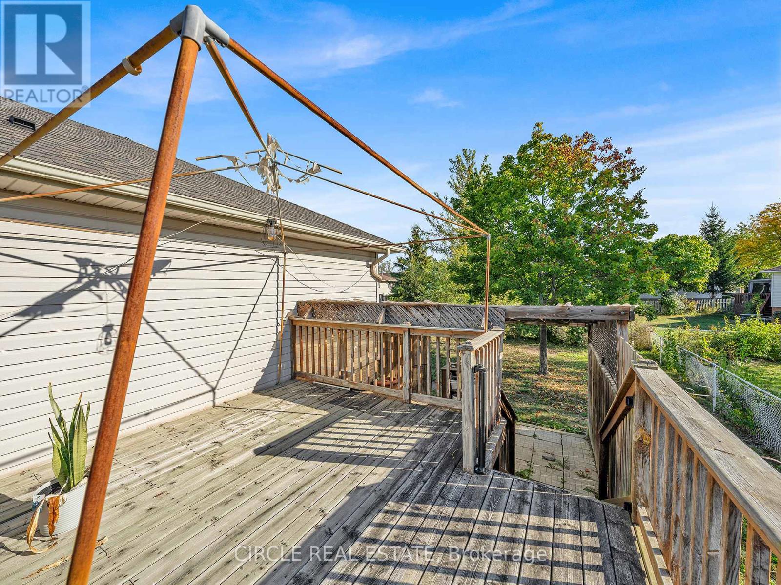 3818 Yellowood Street, Windsor, Ontario  N9E 4T3 - Photo 43 - X12454468