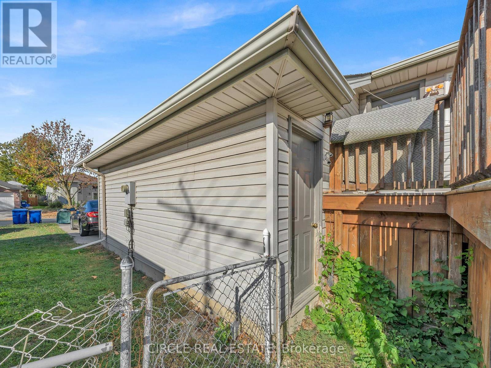 3818 Yellowood Street, Windsor, Ontario  N9E 4T3 - Photo 44 - X12454468