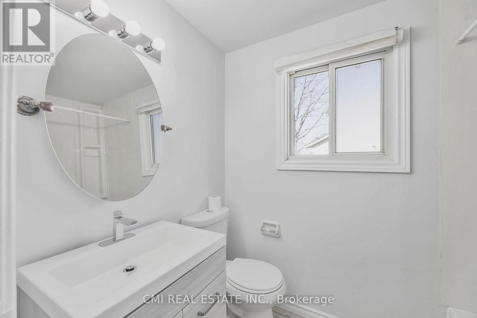17 Maplestone Avenue, Sarnia, Ontario  N7S 4X1 - Photo 29 - X12454473