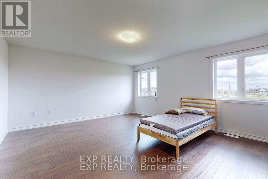 482 Blackburn Drive, Brant, Ontario  N3T 5L5 - Photo 14 - X12454478