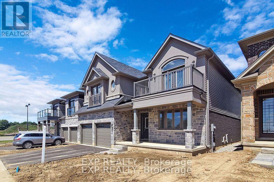 482 Blackburn Drive, Brant, Ontario  N3T 5L5 - Photo 4 - X12454478