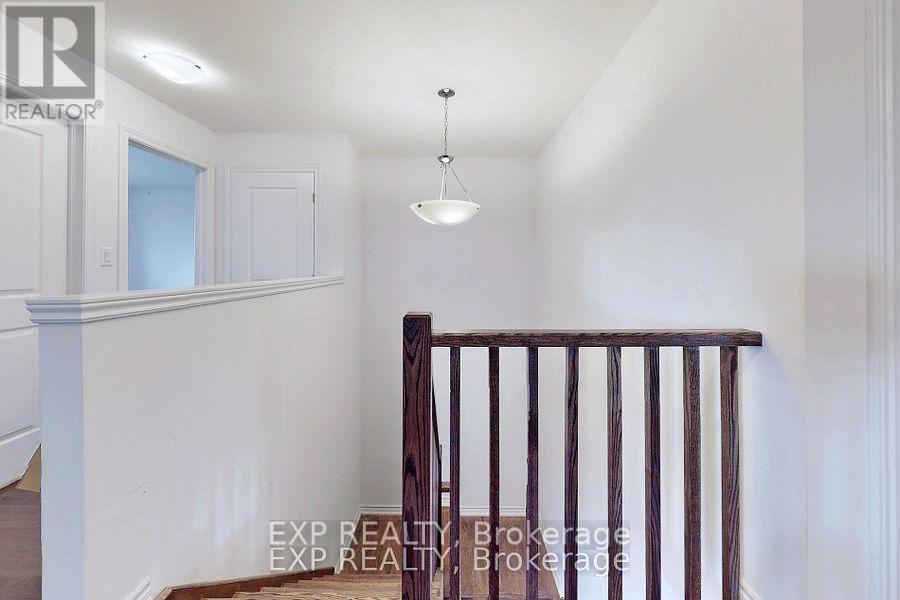 482 Blackburn Drive, Brant, Ontario  N3T 5L5 - Photo 6 - X12454478