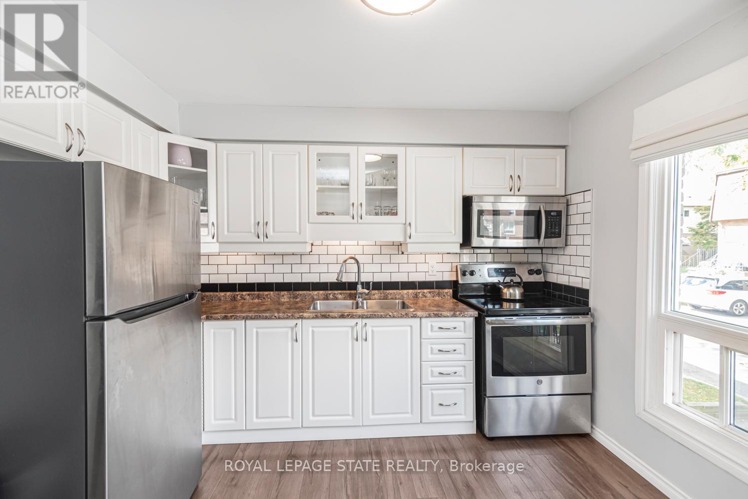 12 - 1301 Upper Gage Street, Hamilton, Ontario  L8W 1E5 - Photo 12 - X12454479