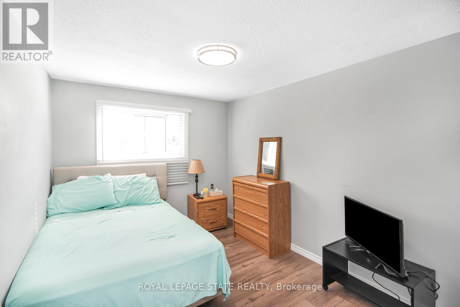 12 - 1301 Upper Gage Street, Hamilton, Ontario  L8W 1E5 - Photo 17 - X12454479