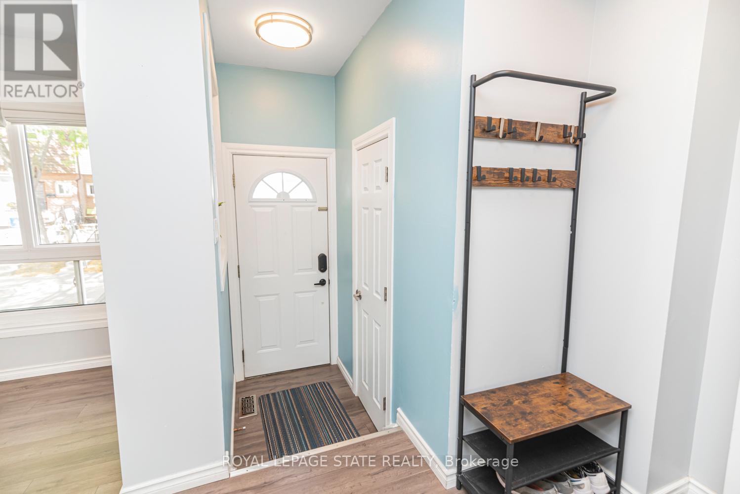 12 - 1301 Upper Gage Street, Hamilton, Ontario  L8W 1E5 - Photo 4 - X12454479