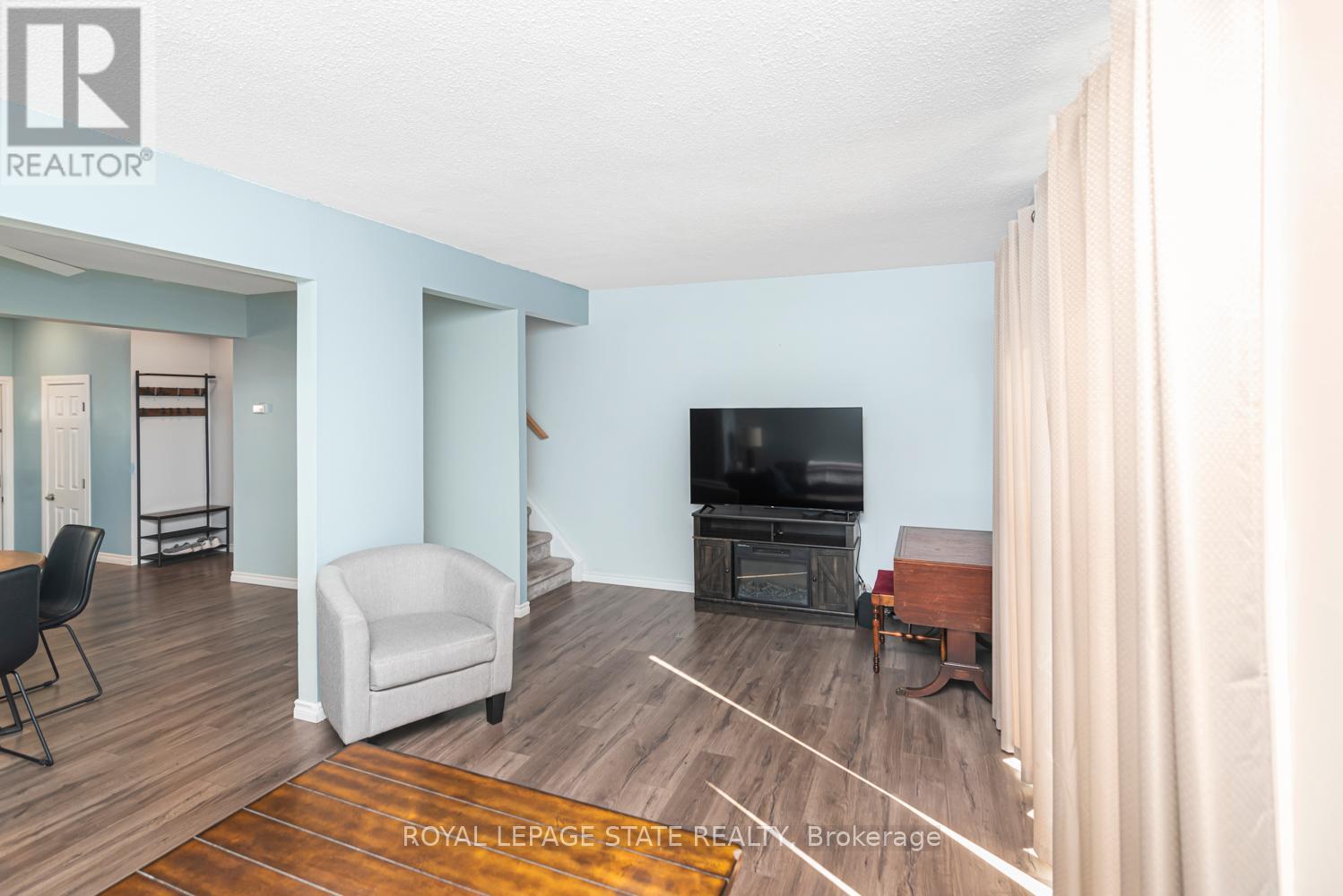 12 - 1301 Upper Gage Street, Hamilton, Ontario  L8W 1E5 - Photo 7 - X12454479