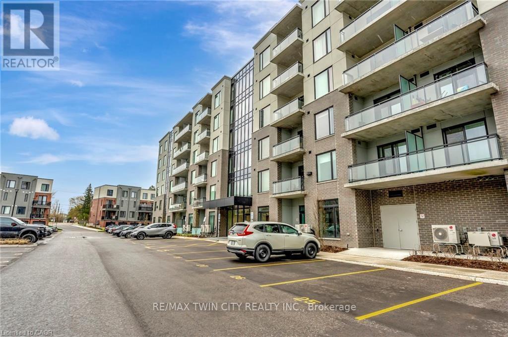 516 - 107 Roger Street, Waterloo, Ontario  N2J 0G3 - Photo 2 - X12454488