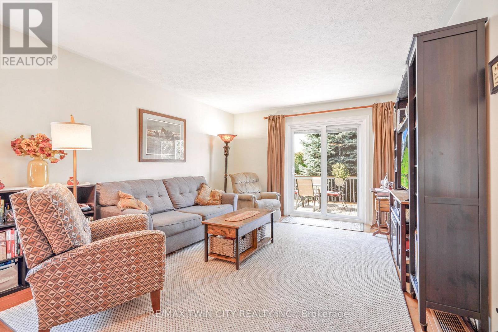 5 Anastasia Crescent, Brantford, Ontario  N3P 2A9 - Photo 14 - X12454507