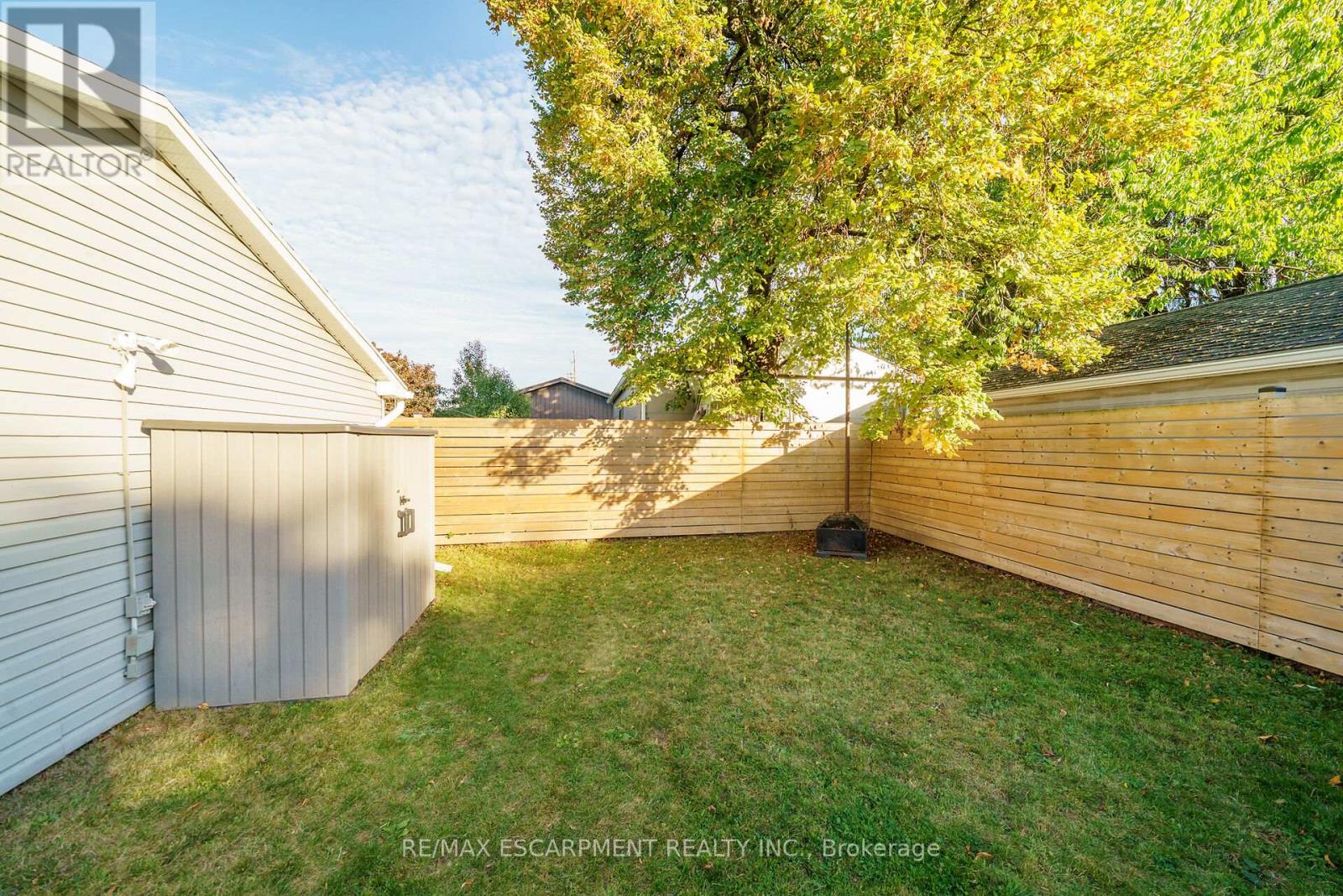 350 Pottruff Road N, Hamilton, Ontario  L8H 2M4 - Photo 45 - X12454542